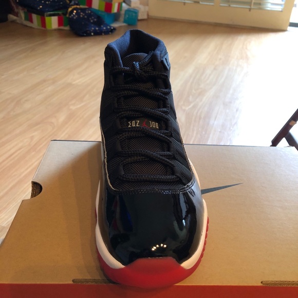 Retro Jordan 11 BRED - Picture 3 of 5